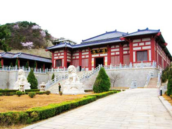 華人懷思堂建筑風(fēng)格