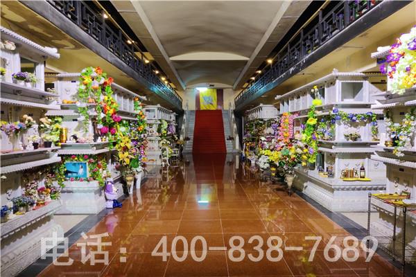 長城華人懷思堂?的壁葬價格是多少